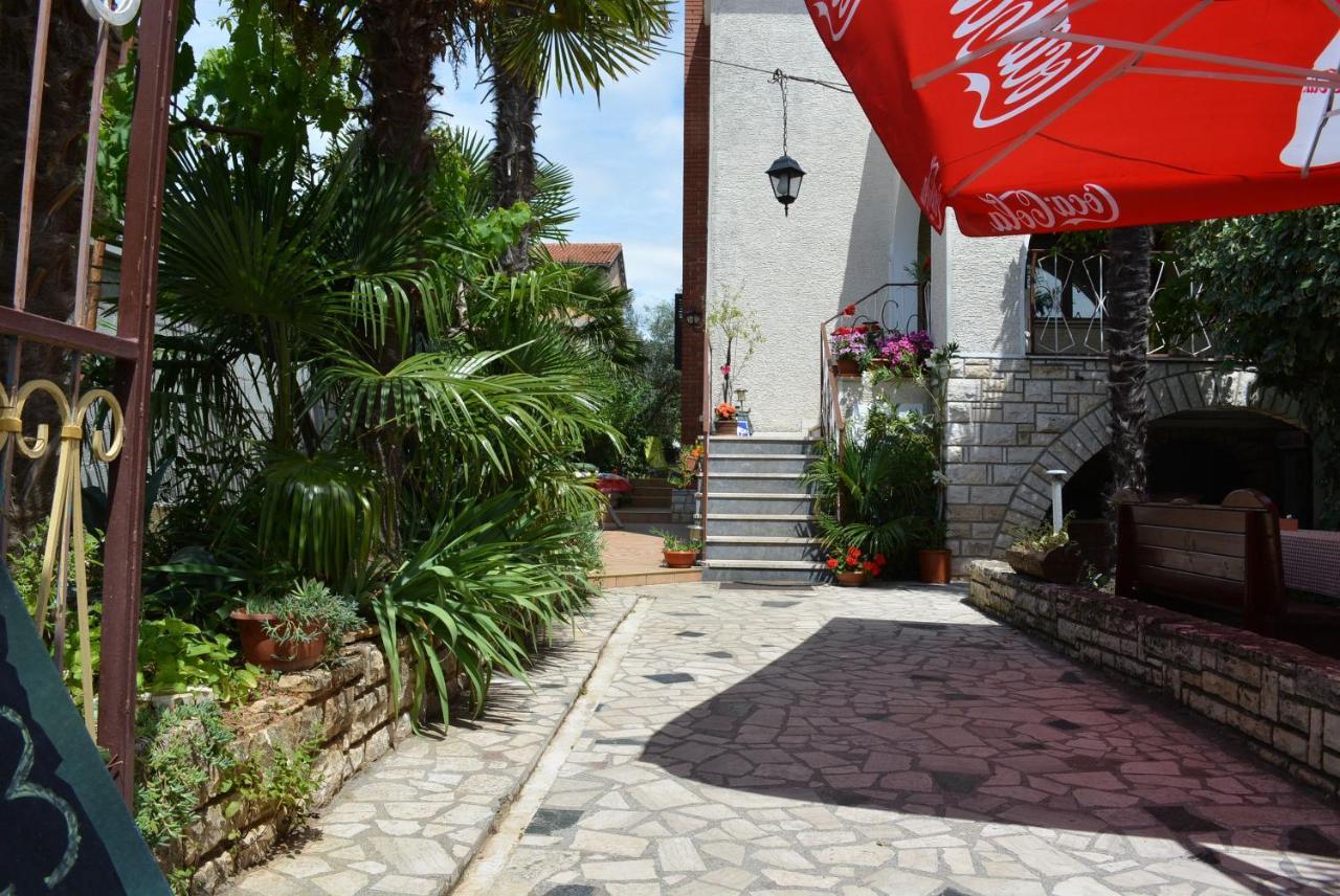 Apartments Medelin Rovinj Exterior photo